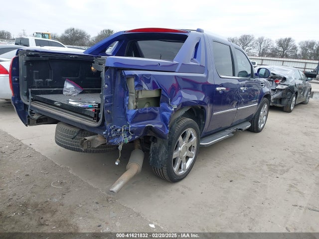 2010 CADILLAC ESCALADE EXT 3GYVKMEF5AG207849 Photo 3