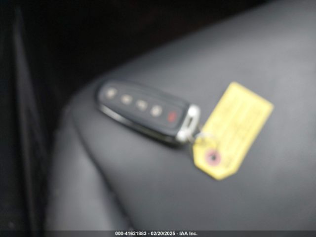 1FMCU0HD1KUA59767 Ford ESCAPE SEL