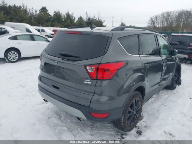 1FMCU0HD1KUA59767 Ford ESCAPE SEL