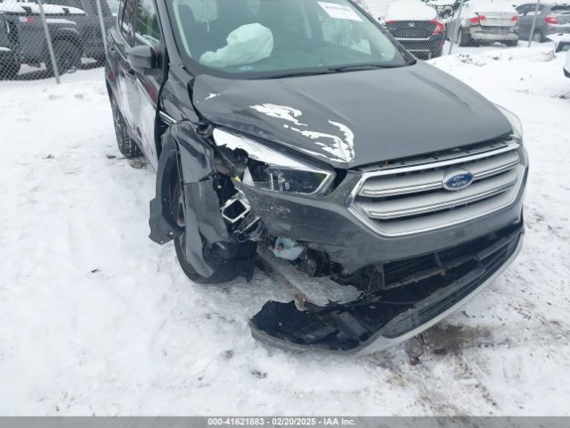 1FMCU0HD1KUA59767 Ford ESCAPE SEL