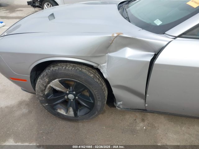 2C3CDZAG1JH276478 Dodge Challenger Sxt