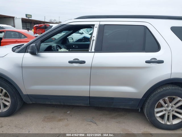 1FM5K8B81HGC14897 Ford Explorer