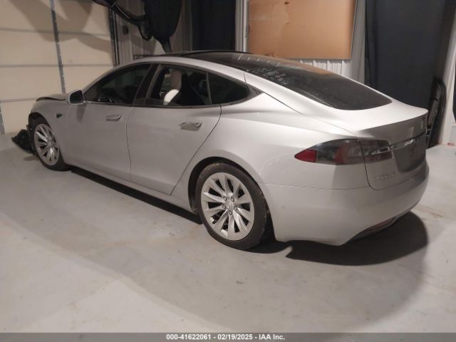 5YJSA1E23JF244492 Tesla MODEL S