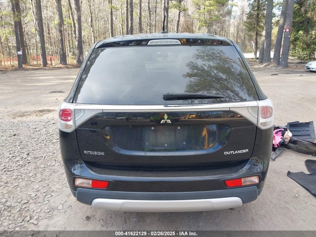 Mitsubishi Outlander Se 2015 JA4AD3A35FZ001033 Image 17