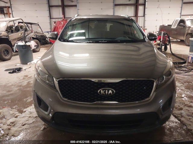 5XYPG4A37GG013620 KIA Sorento 2.4l Lx