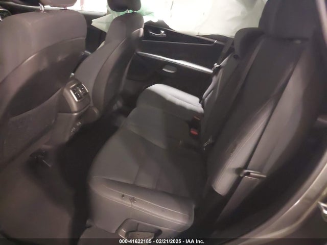 5XYPG4A37GG013620 KIA Sorento 2.4l Lx