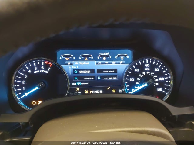 1FMJU1JT8KEA82990 Ford Expedition Xlt