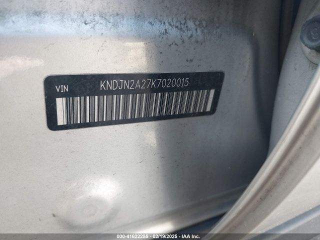KNDJN2A27K7020015 KIA Soul