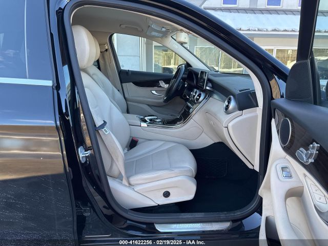 WDC0G4JB0GF071901 Mercedes-Benz GLC 300
