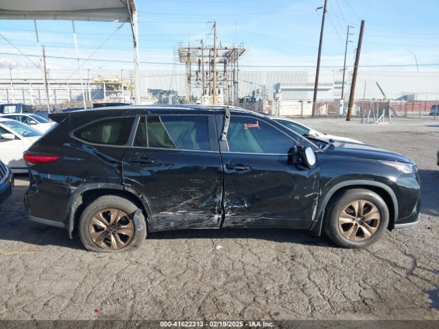 5TDAARAH8PS521209 Toyota Highlander Hybrid Xle Bronze