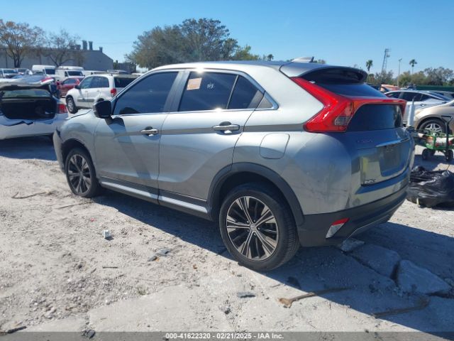 2018 MITSUBISHI ECLIPSE CROSS JA4AT5AAXJZ067647 Photo 2