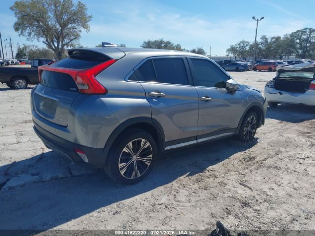2018 MITSUBISHI ECLIPSE CROSS JA4AT5AAXJZ067647 Photo 3