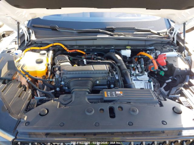 5LMPJ8J42RJ799565 Lincoln Nautilus Premiere