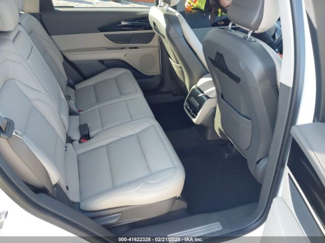 5LMPJ8J42RJ799565 Lincoln Nautilus Premiere