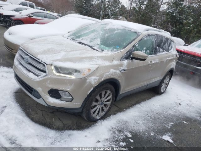 1FMCU0JD1HUE01124 Ford Escape Titanium