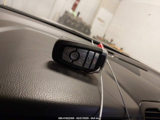 3FA6P0RU6HR301711 Ford Fusion Hybrid Titanium
