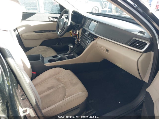 5XXGT4L38JG248693 KIA Optima Lx