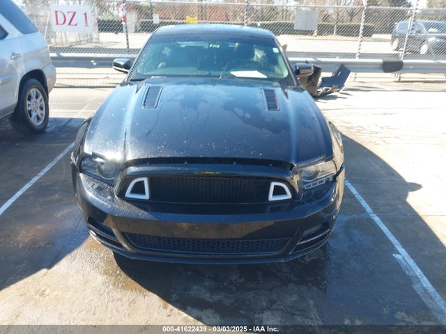 1ZVBP8CF1E5252947 Ford Mustang Gt Premium