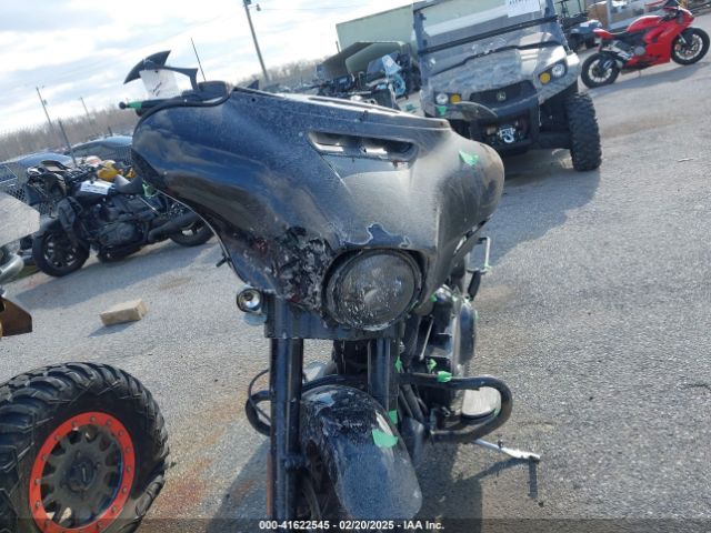 2023 HARLEY-DAVIDSON FLHXST 1HD1ABL13PB627709 Photo 4