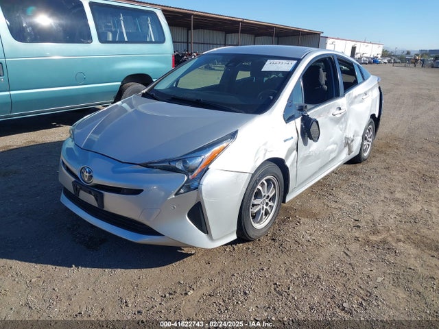 JTDKBRFU7J3073805 Toyota Prius Two