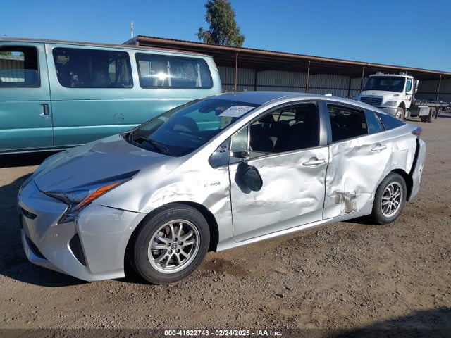 JTDKBRFU7J3073805 Toyota Prius Two