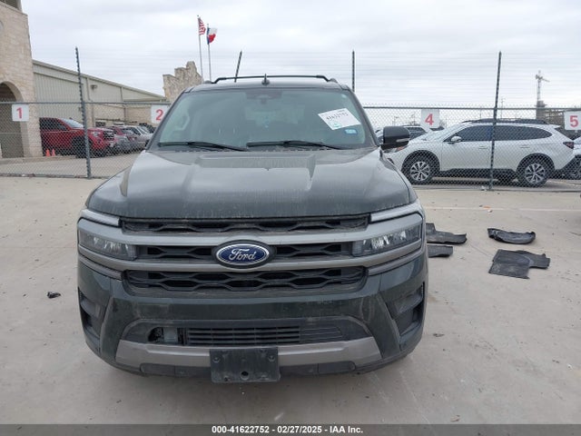 1FMJU1H85PEA53844 Ford Expedition Xlt