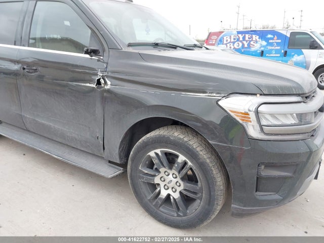 1FMJU1H85PEA53844 Ford Expedition Xlt