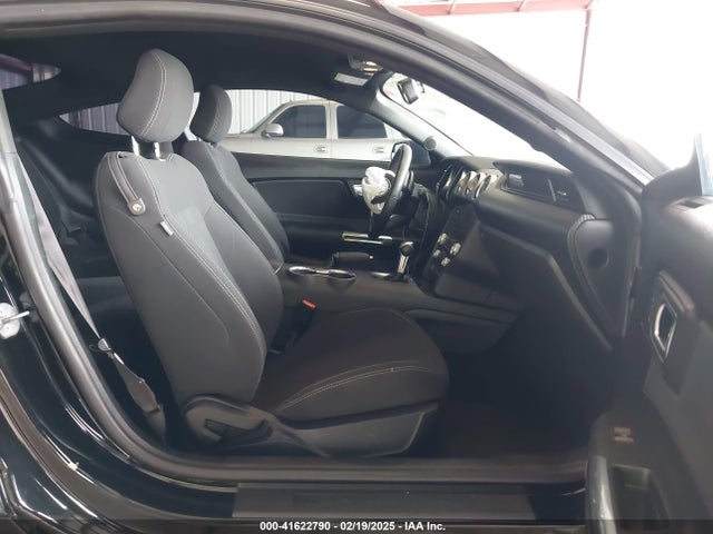 1FA6P8TH9K5112183 Ford Mustang Ecoboost