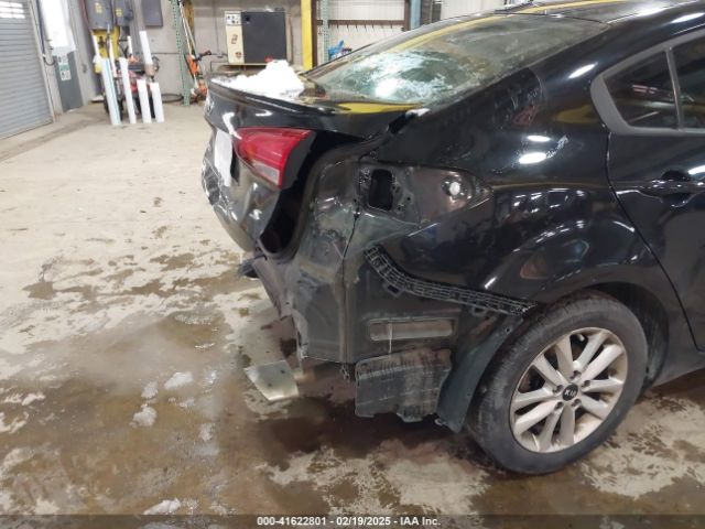 3KPFL4A76HE075552 KIA FORTE S