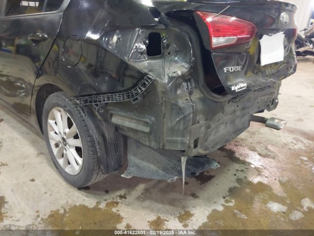 3KPFL4A76HE075552 KIA FORTE S