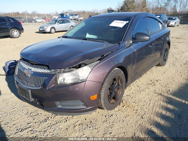 1G1PA5SG0E7427026 Chevrolet Cruze Ls Auto