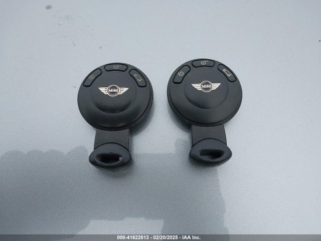 2010 MINI COOPER CLUBMAN WMWML3C59ATX37194 Photo 10