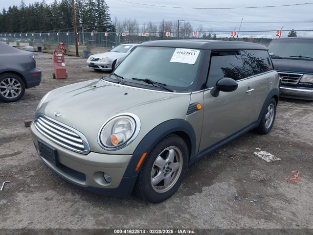 2010 MINI COOPER CLUBMAN WMWML3C59ATX37194 Photo 1
