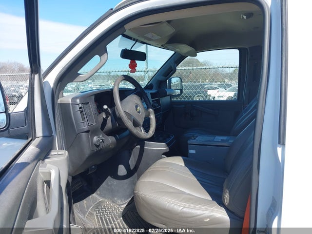 1GCWGAFF0G1199692 Chevrolet Express 2500 Work Van