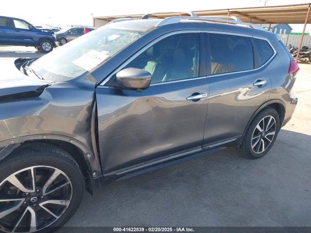 Nissan Rogue Sl 2017 5N1AT2MT8HC749372 Image 19