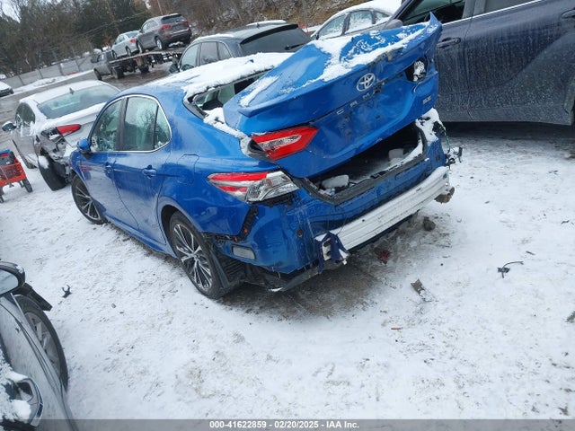 4T1B11HK6KU249105 Toyota CAMRY SE