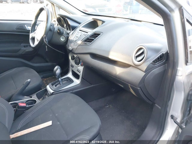 Ford FIESTA SE 2015 3FADP4BJXFM204584 Image 5