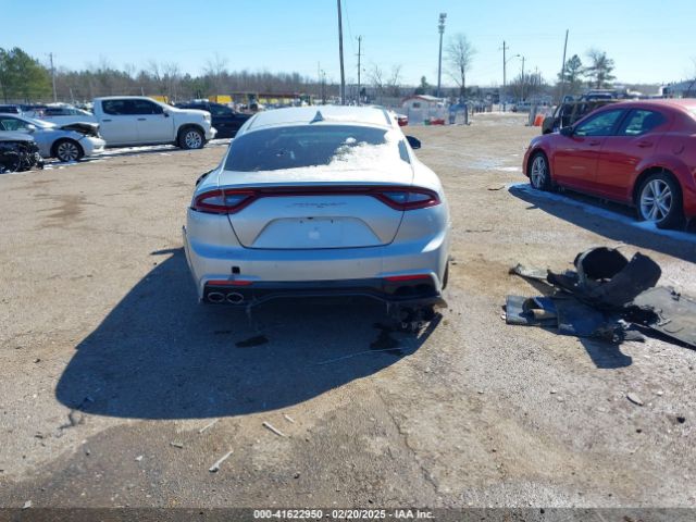 KNAE15LA9J6034101 KIA Stinger