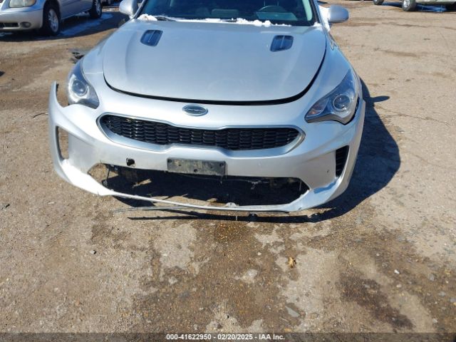 KNAE15LA9J6034101 KIA Stinger