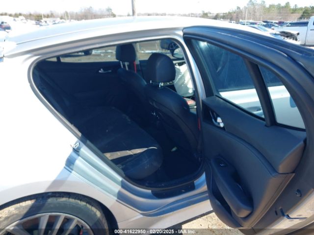 KNAE15LA9J6034101 KIA Stinger