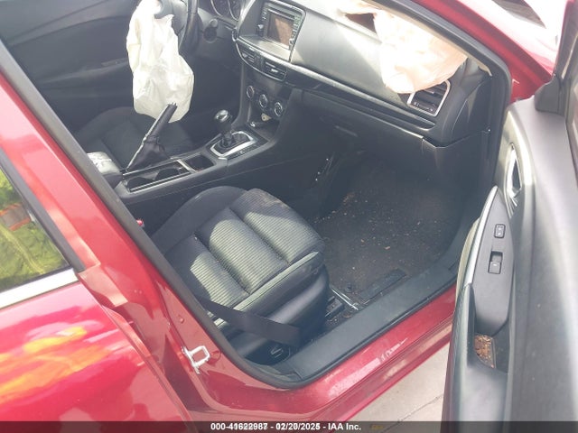 JM1GJ1U50F1201651 Mazda 2015