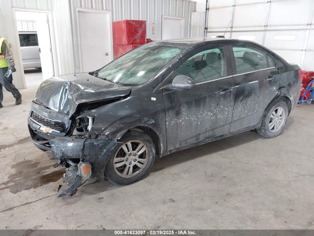 1G1JC5SH9F4174588 Chevrolet Sonic Lt Auto