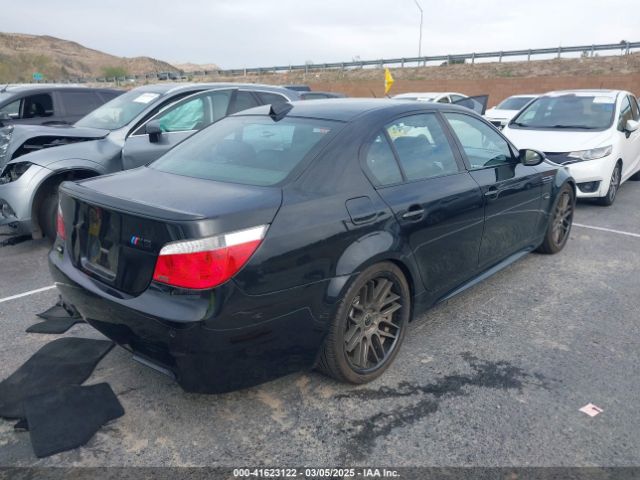 2006 BMW M5 WBSNB93566B582185 Photo 3