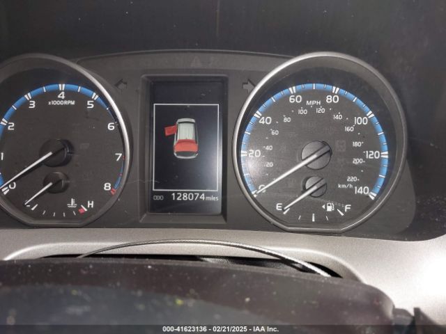 2T3RFREV5JW795056 Toyota Rav4 Xle