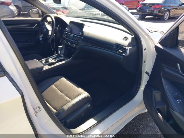 1HGCV1F39LA050675 Honda Accord Sport