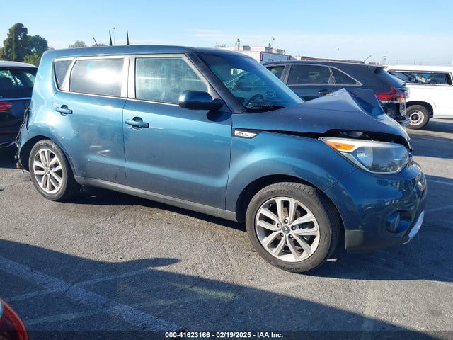 KIA SOUL + 2018 KNDJP3A53J7546697 Image 13