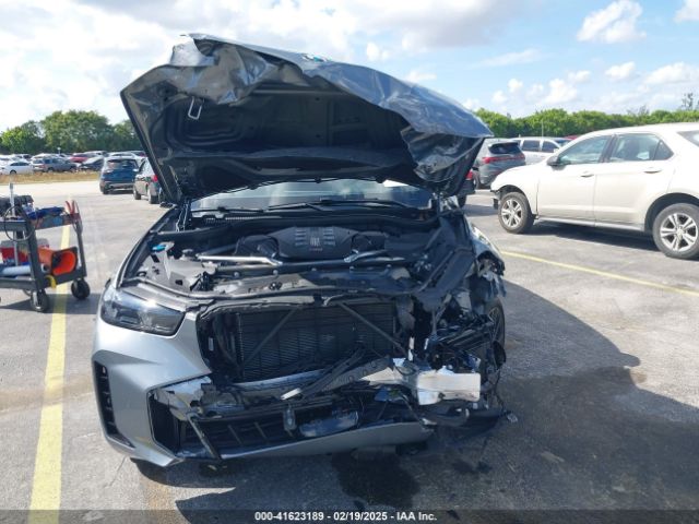 5UX33EU03S9X62019 BMW X5 M60i