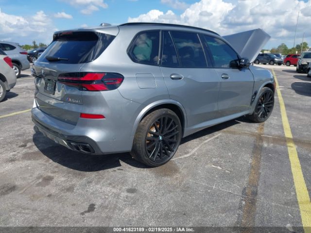 5UX33EU03S9X62019 BMW X5 M60i