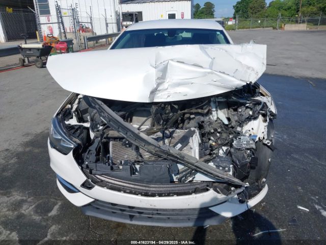 W04GL6SX4J1074546 Buick Regal Sportback Preferred
