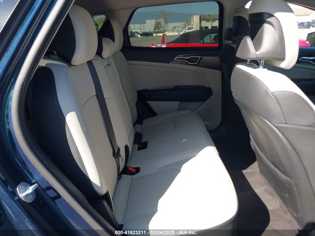KNDPVCAGXP7097433 KIA Sportage Hybrid Ex